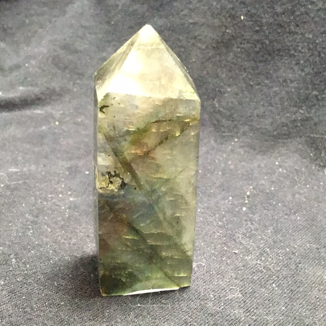 Labradorite point