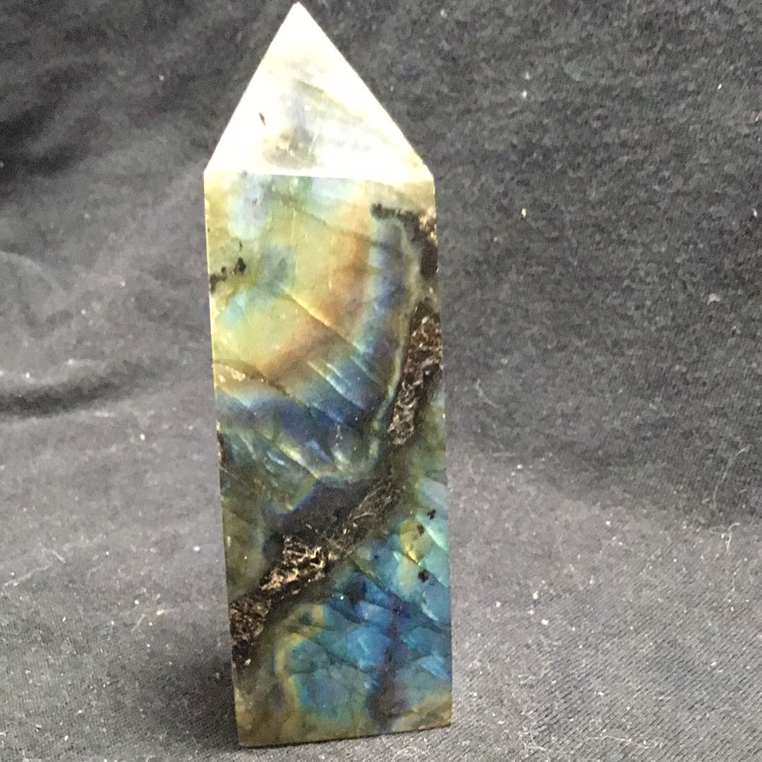 Labradorite point