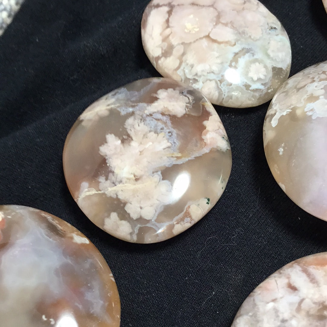 Flower agate