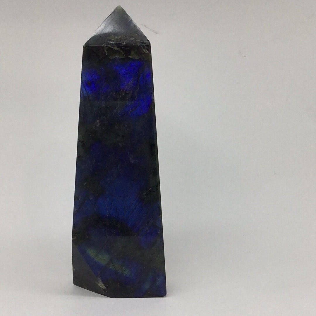 Labradorite point