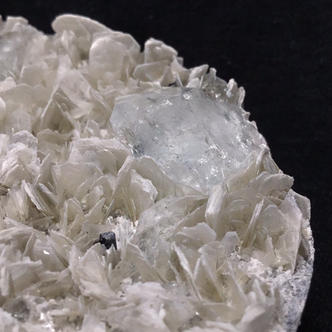 Aquamarine mica