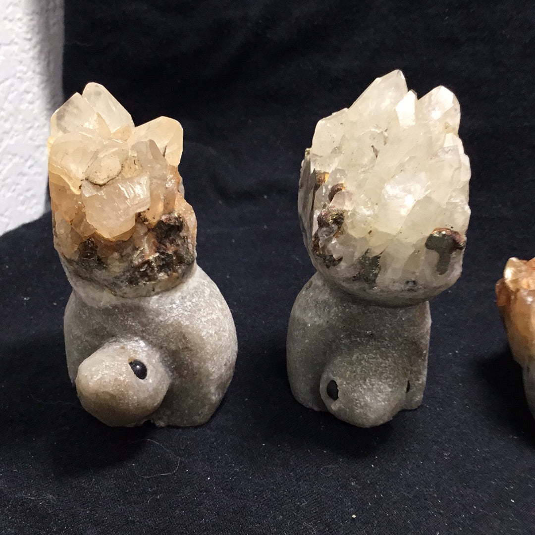 Quartz cluster turtle