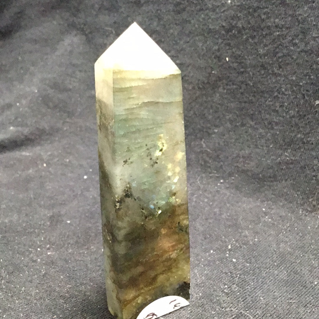 Labradorite point