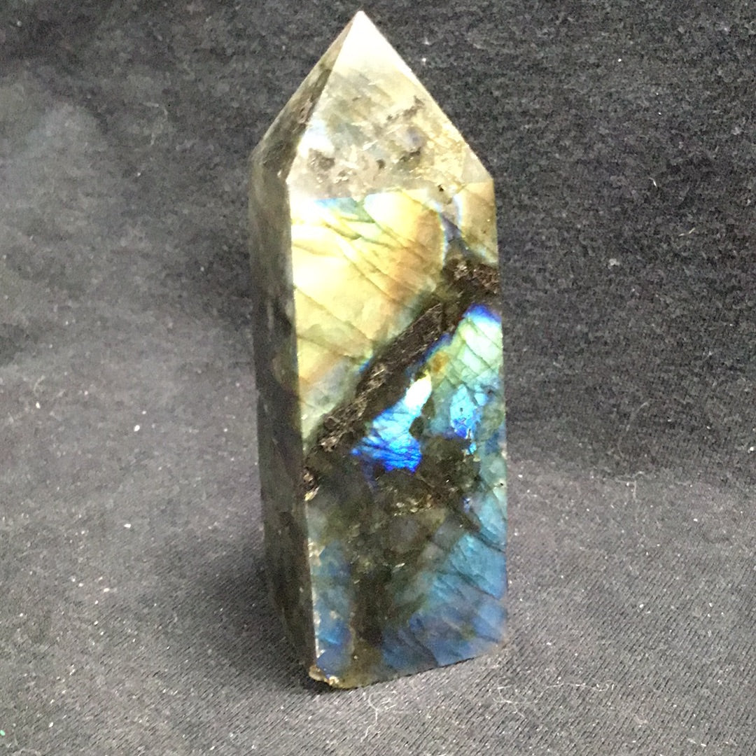 Labradorite point