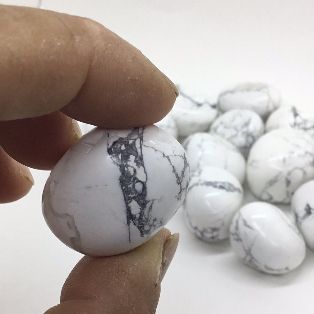 Howlite