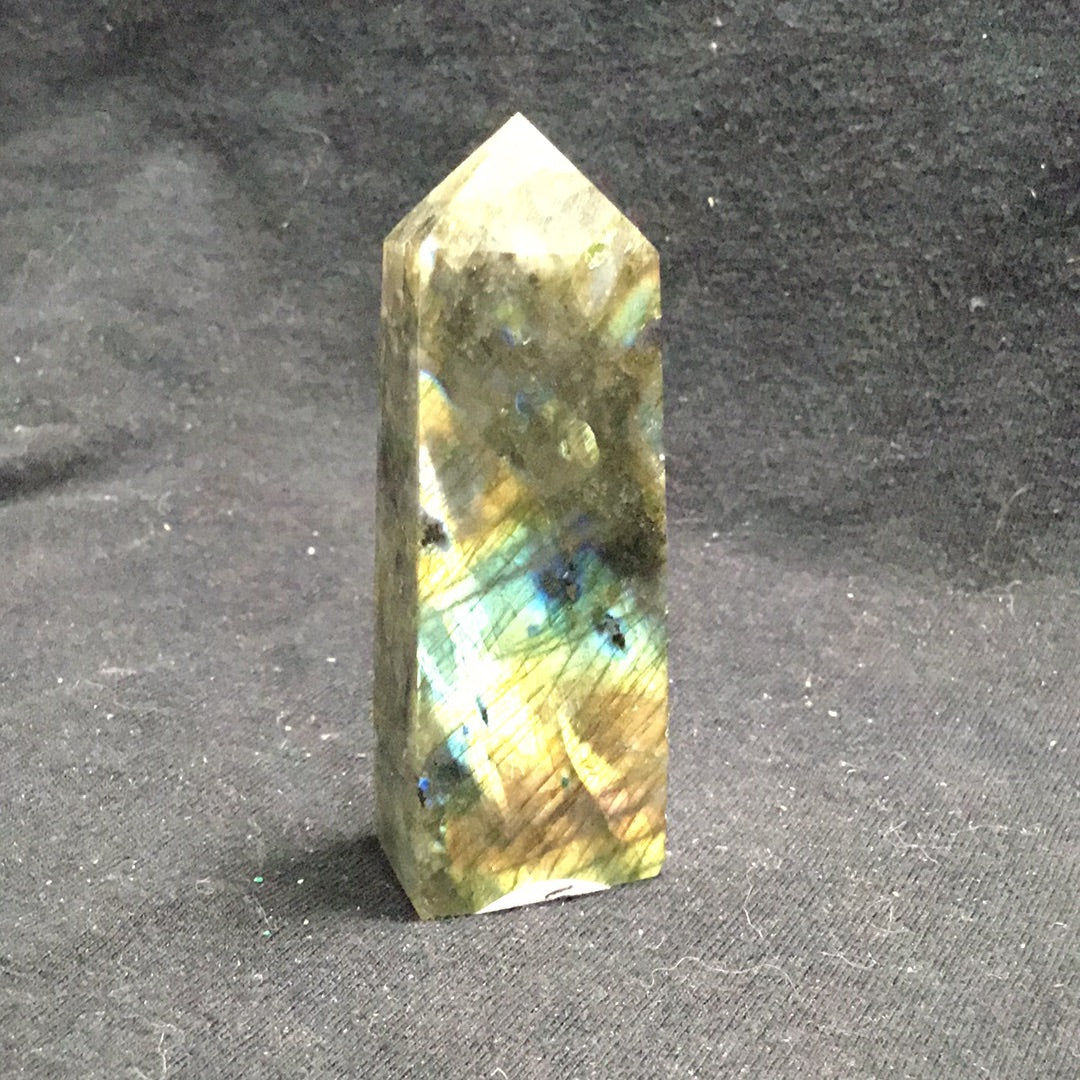 Labradorite point