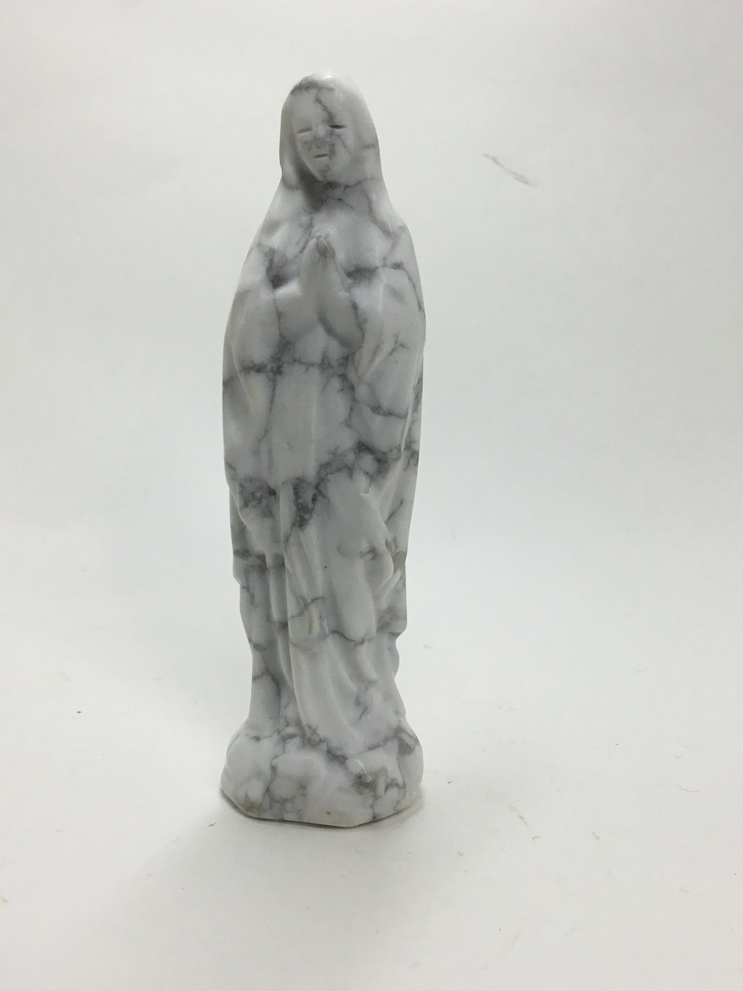 Howlite