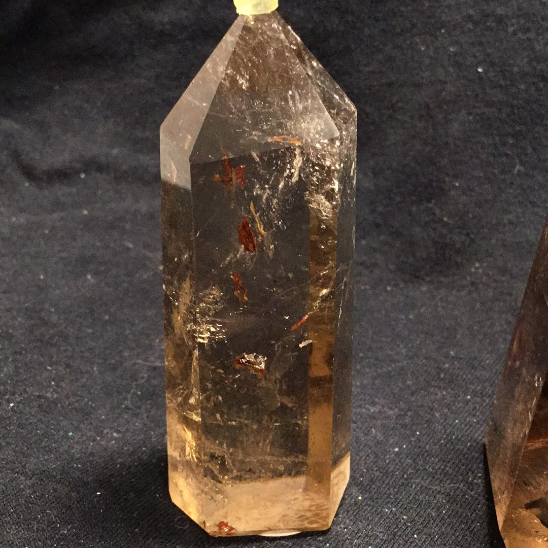 Smoky quartz point