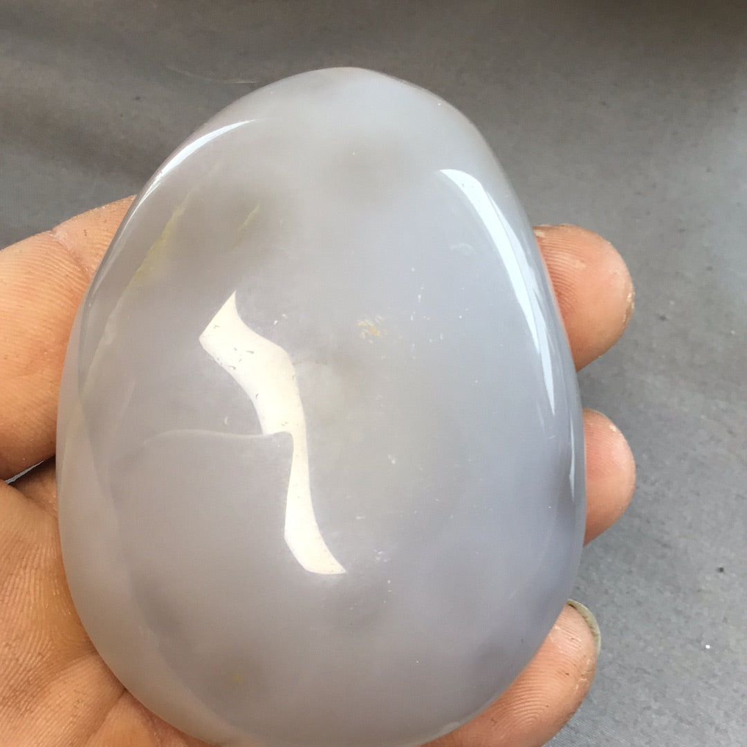 Agate enhydro